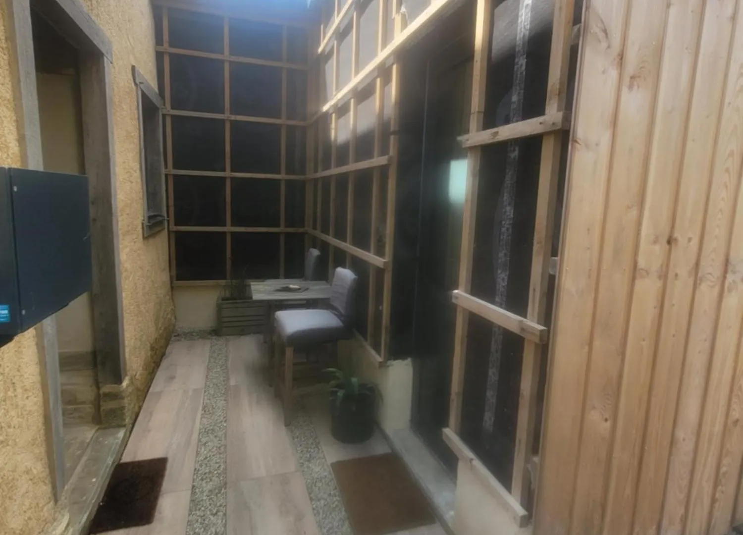 Ti Ana Chambre Terre De Madagascar 0*, Évran 法国